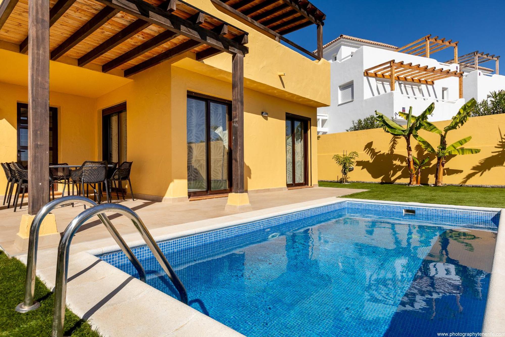 Villa With 4 Bedrooms And Private Heated Pool Сан Мигел де Абона Екстериор снимка