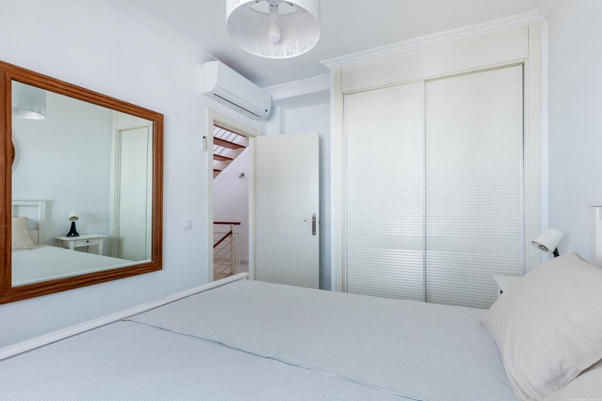 Villa With 4 Bedrooms And Private Heated Pool Сан Мигел де Абона Екстериор снимка