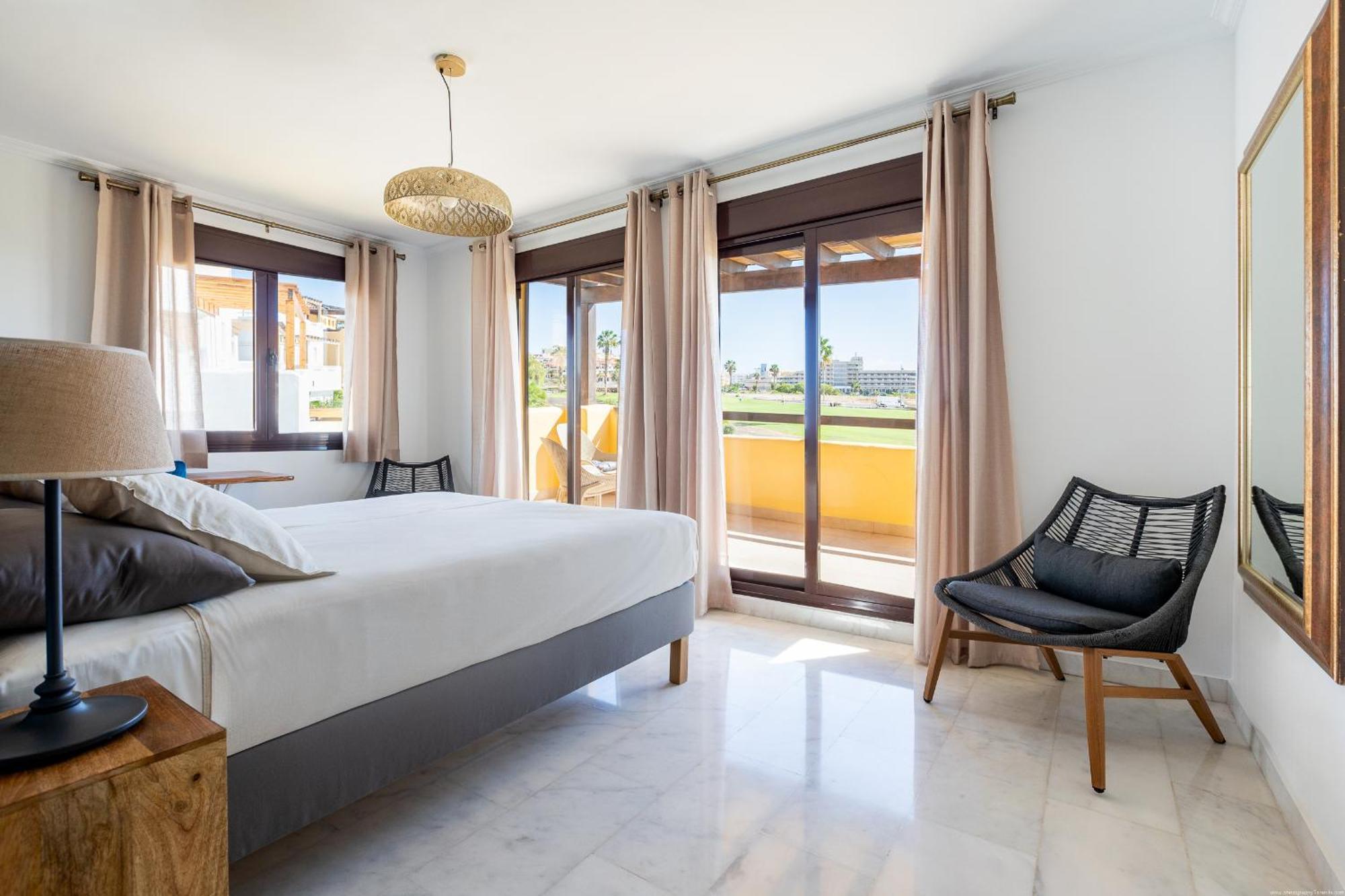 Villa With 4 Bedrooms And Private Heated Pool Сан Мигел де Абона Екстериор снимка