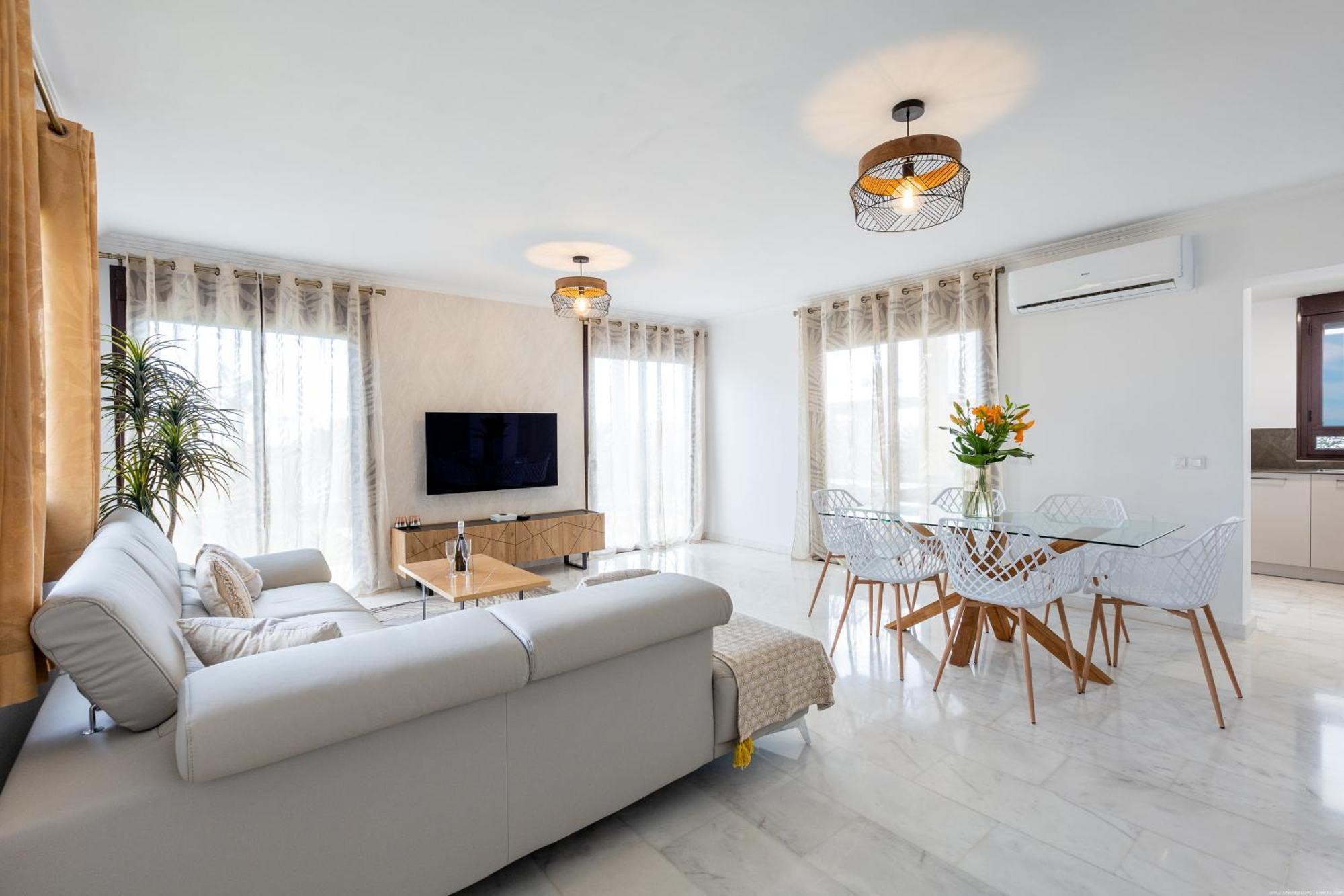 Villa With 4 Bedrooms And Private Heated Pool Сан Мигел де Абона Екстериор снимка